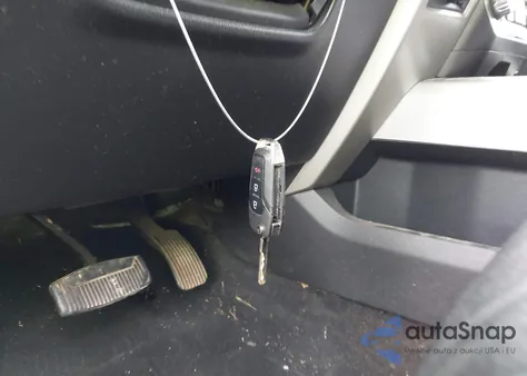 2019 Ford F-250 Lariat z USA, uszkodzony, nr VIN 1FT7W2B68KEE52200